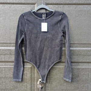 NWT Forever 21 Ribbed Knit Bodysuit Long Sleeve, Charcoal Distressed